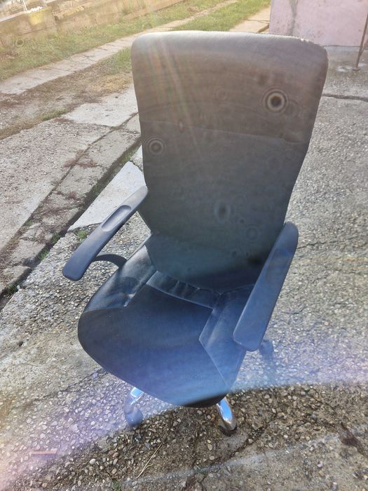 Scaun de birou negru