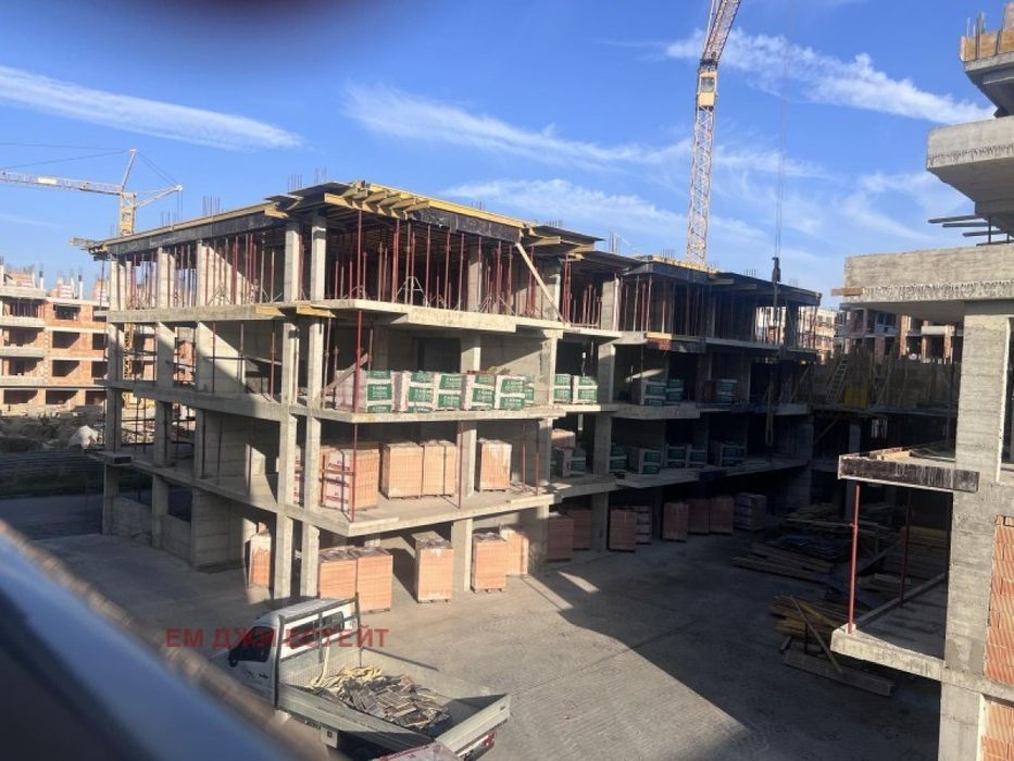 Продажба на 1-стаен в гр. Поморие - 39,73m².