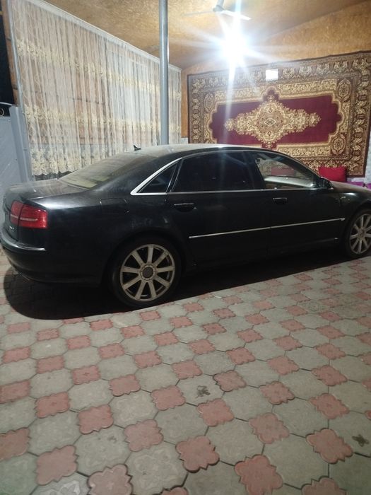 Продам Ауди а8 в12