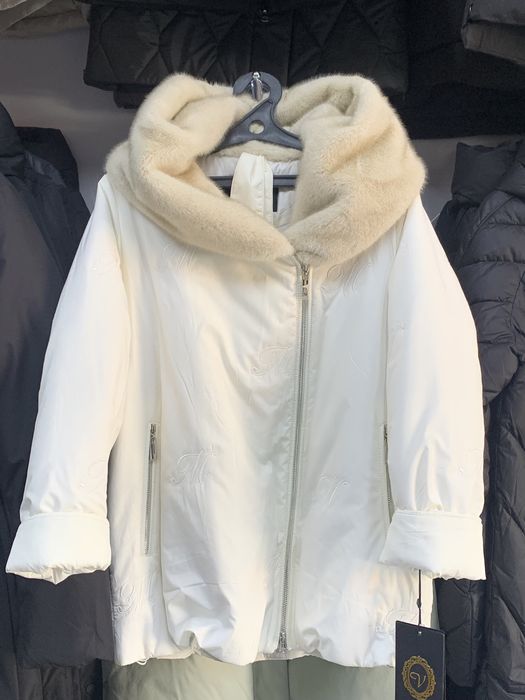 Женская куртка