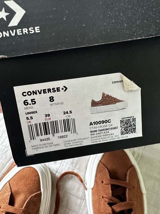 Tenisi Converse piele , originali,  marimea 39 noi