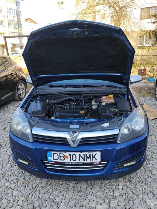 Vând opel Astra h