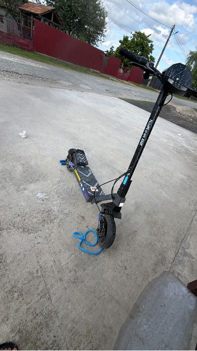 Vand trotineta electrica kukirin g2