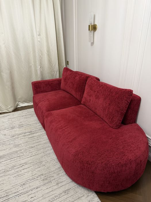 Продам диван в гостиную
