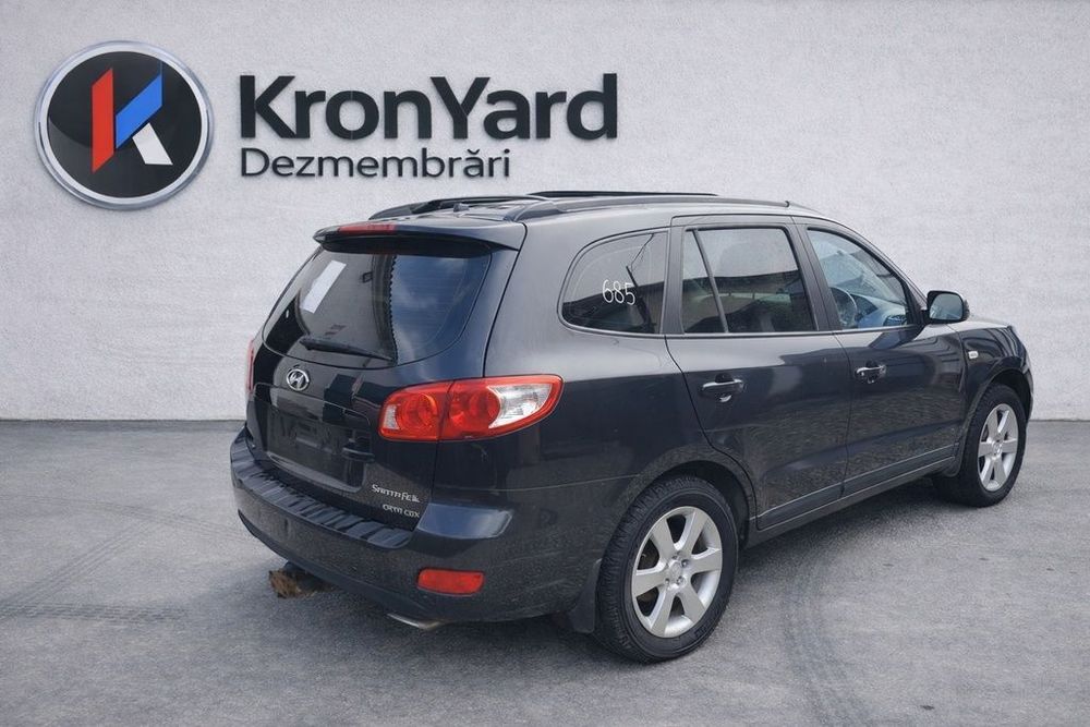 Dezmembrari dezmembrez  Hyundai Santa Fe 2 2.2 Diesel 2007-2012