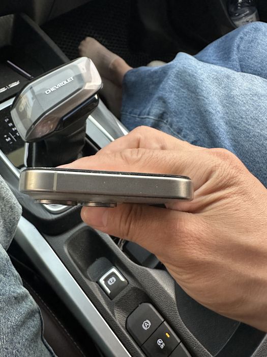 Iphone 15 pro 256гб