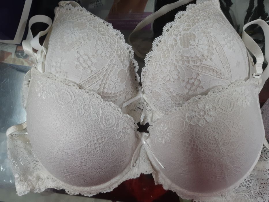 Сутиени - Venerastyle