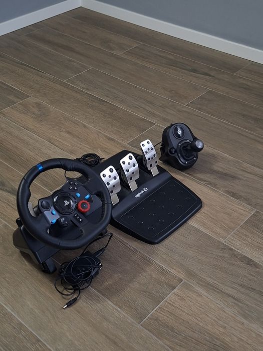 Volan Logitech G29 + Schimbător– PC / PS4 / PS5