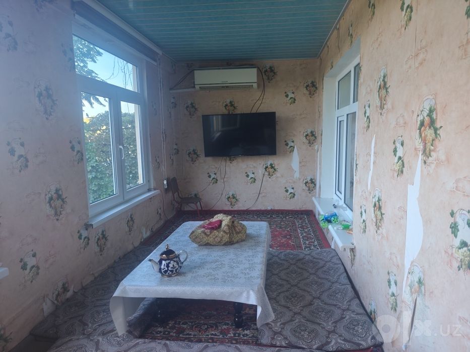 Квартира 1 этаж ветреный 76кв2.  3х комнатная. Ремонт средний.