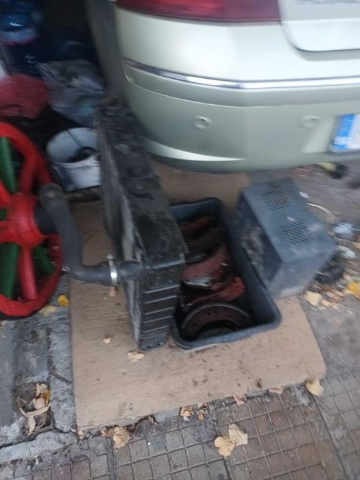 Продавам трегери за ПУ на мотокари и др.