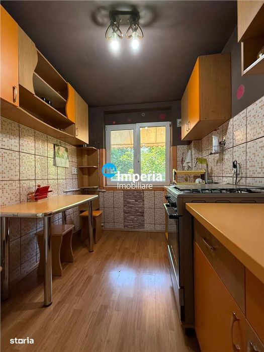 Apartament 3 camere de vanzare – aproape de Palas | 67 mp total | Etaj — fotografia 3