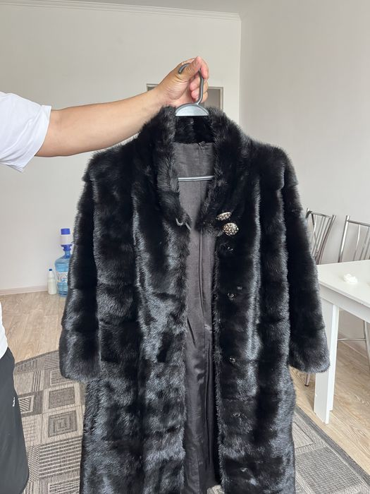Продам норковую шубу