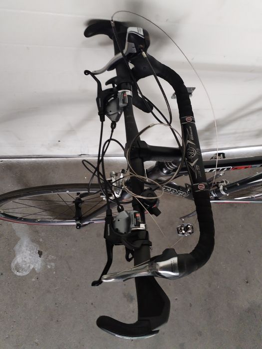 bicicleta cursiera TREK aluminiu /carbon