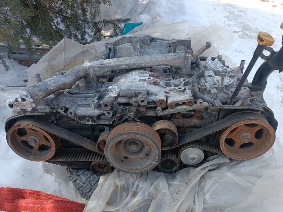 Мотор  Subaru ej22