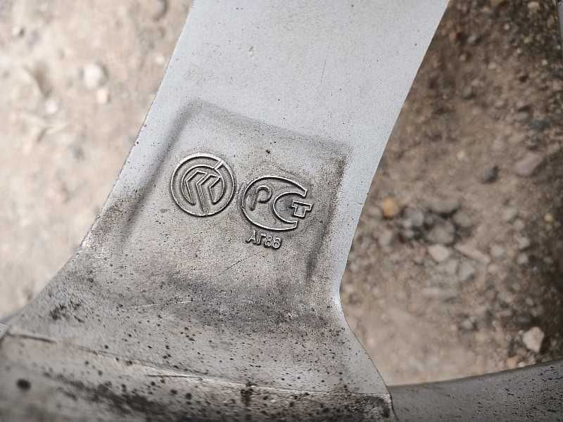 Продам легкосплавные диски на ВАЗ