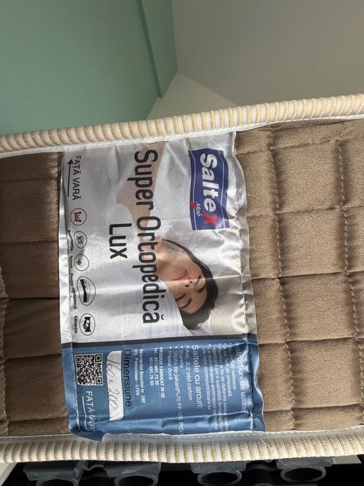 vand pat tapitat cu depozitare sub saltea si saltea inclusa