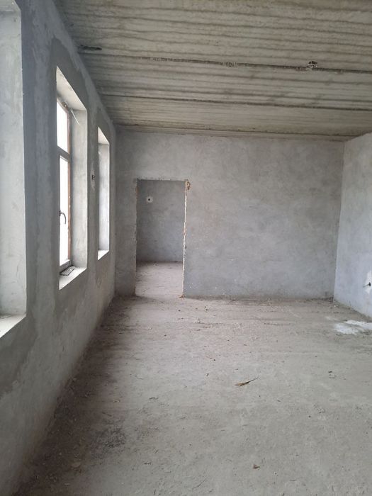 Kotej maslo zavod 2.8 sot uglovoy joylashgan