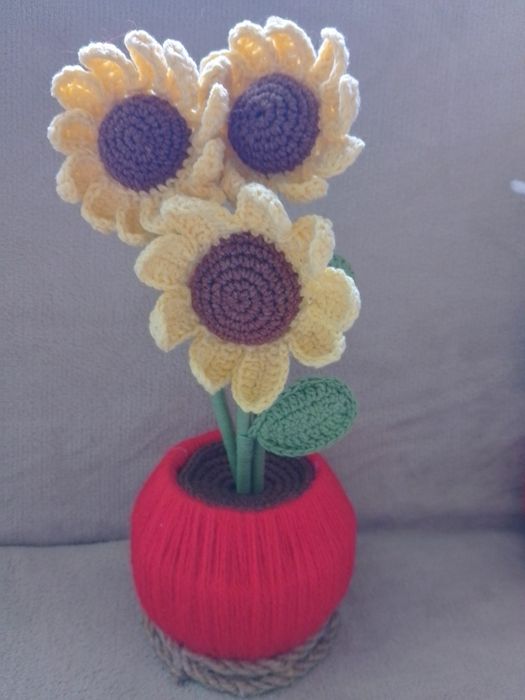 Плетени цветя ръчно изработени