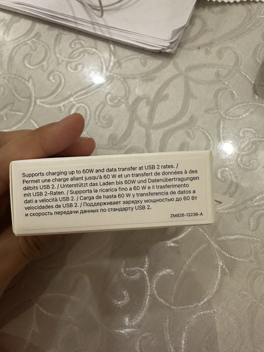 Новый, Оригинальный кабель USB-C (type-C) Apple