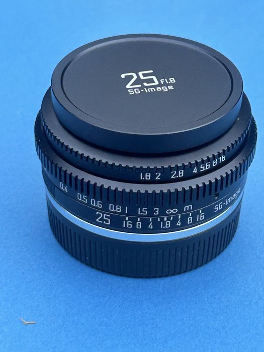 Obiectiv APS C 25mm f1.8 pentru  Canon M montura