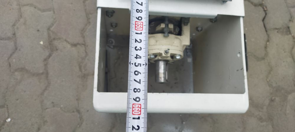 СМЕСИТЕЛЬ. Шнек. Питатель