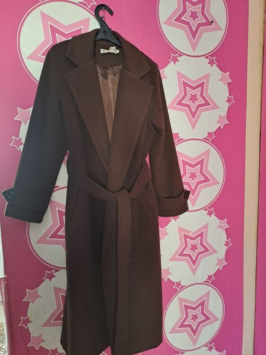 Продам пальто очень красивый