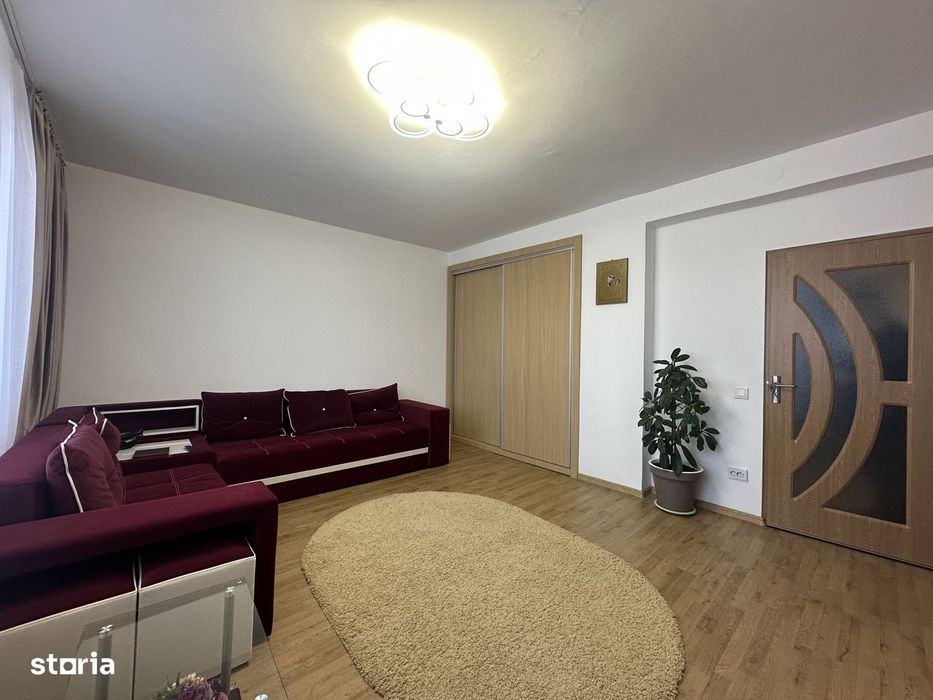 Agentia imobiliara VIGAFON vinde apartament 3 camere Central