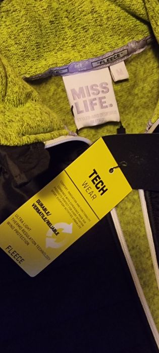 Vând geaca damă Miss Life