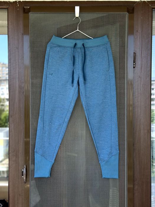 Дамско долнище Under Armour (Loose Fit) - размер S, Отлично състояние