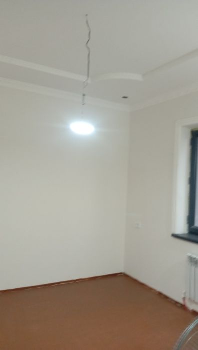 Бектемир РВД да Уй сотилади срочно 1.5су́тик 6хона