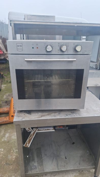 Cuptor convectie 5,.10 tavi, la 380v,.gastro sau patiserie
