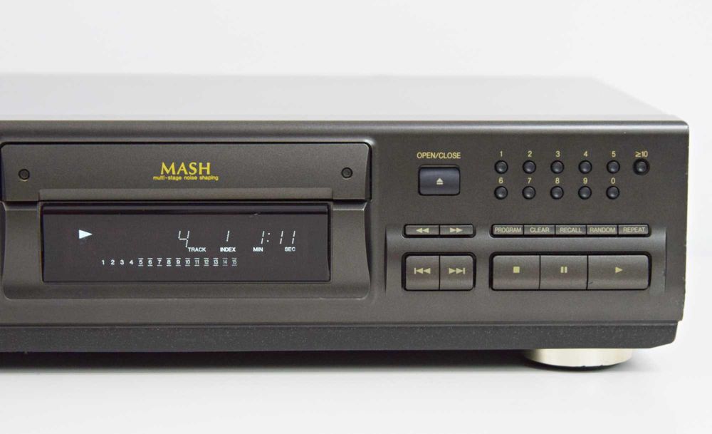 CD Player Technics SL-PS 670 D