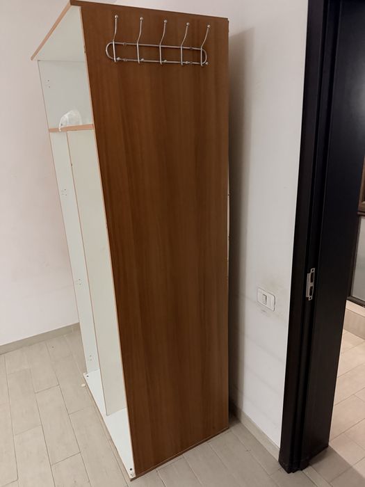 Dulap haine cu 2 uși și oglindă – culoare lemn