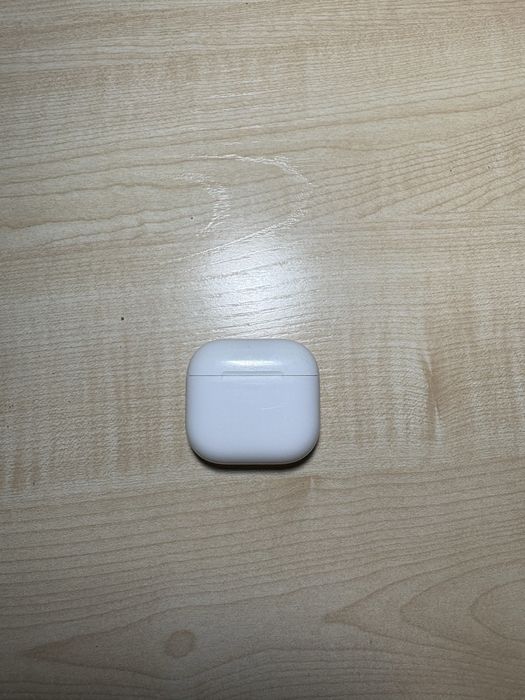 Наушники airpods 4