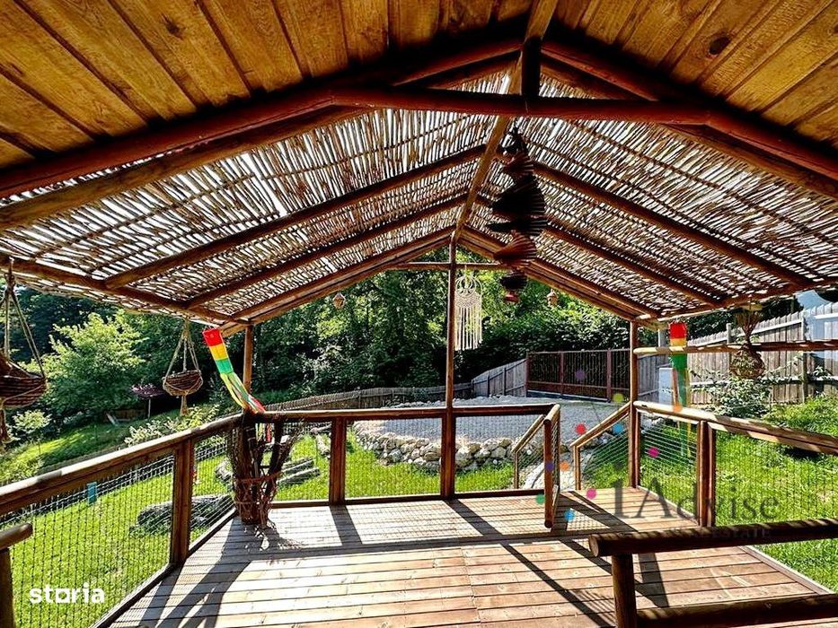 TEREN UNIC in Schei cu cabana