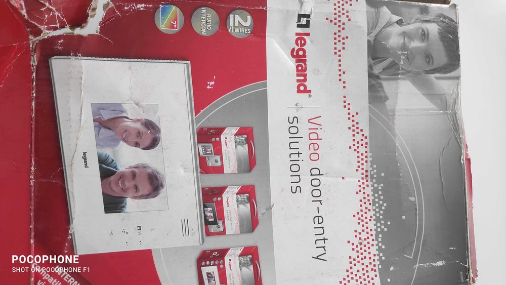 Продавам монитор Легранд