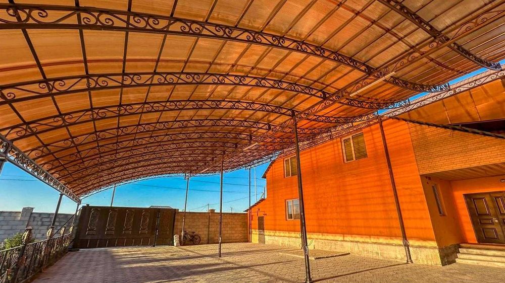 Продается дом в Восточном мкр Константин империя