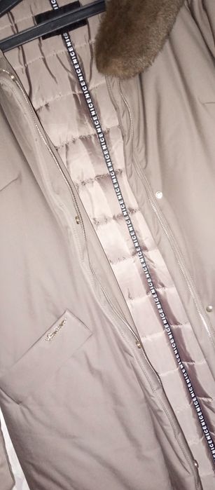 Продается женский пуховик