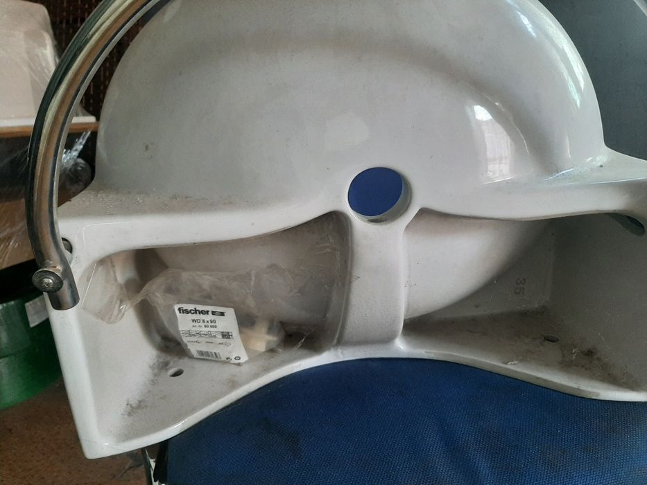 Продам раковину Новая