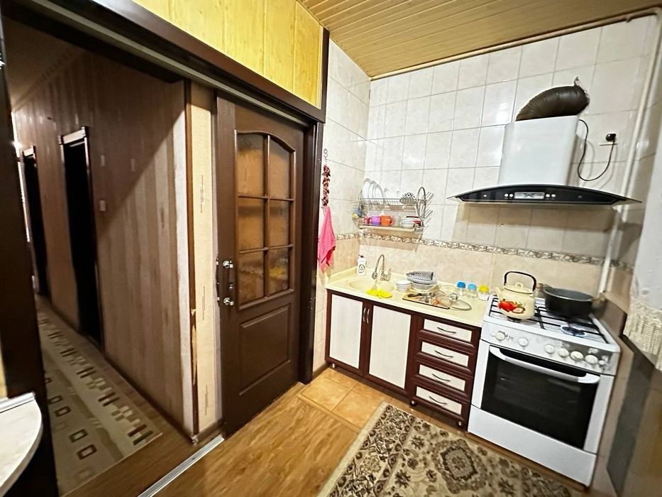 Аренда Юнусобод 15 кв 3 хона 3-кават Оила Закс 3/3/5 Метро Туркистон
