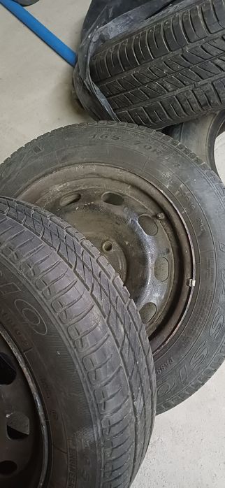 Set roți iarnă – jante tablă + anvelope