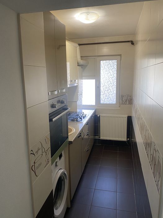 Inchiriez apartament 2 camere