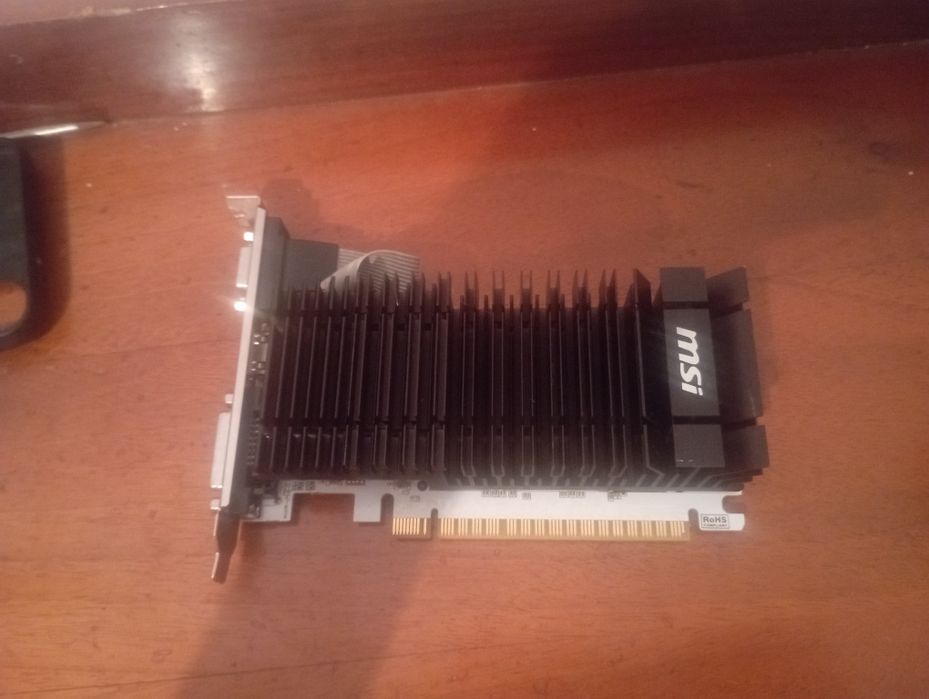 Placa video GT 730 2GB