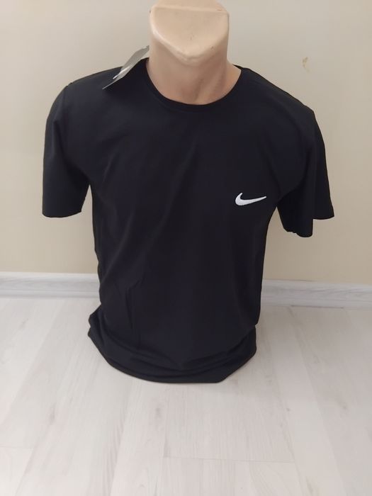 Tricouri unisex Nike,  Adidas...ieftine.
