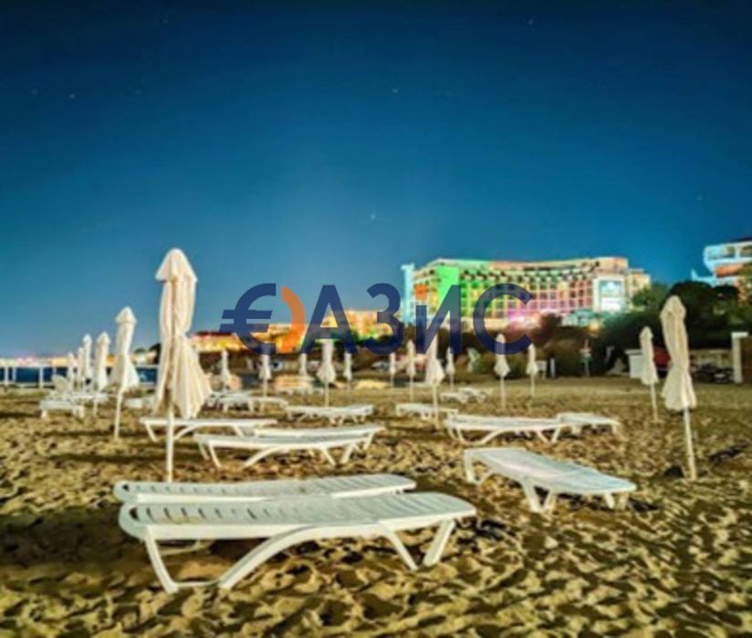 Триетажен мезонет с голяма тераса и 2 спални в „Емпериум 1“, Свети