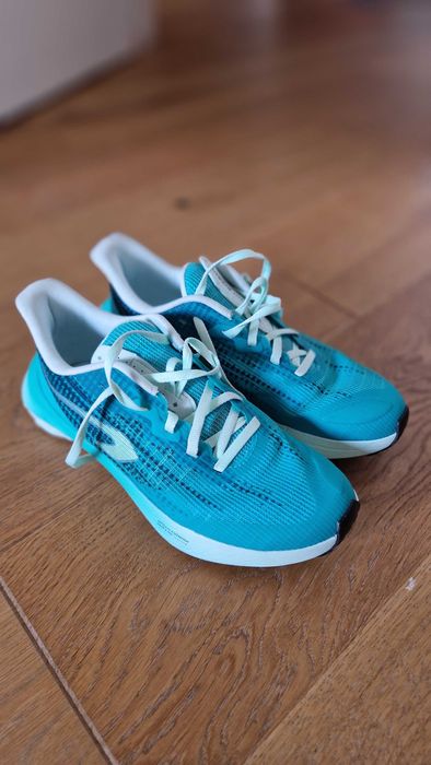 Adidasi Alergare Kiprun K500