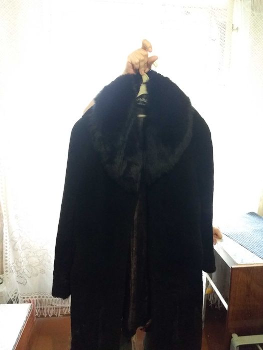 Продам шубу цигейковую