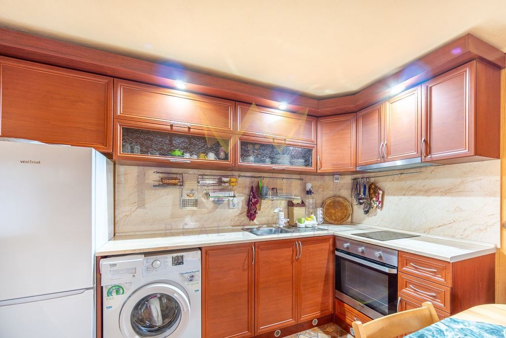 Къща в Добрич, област-гр.Балчик площ 80 цена 110000