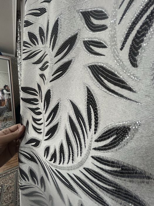 Шторы разные с тюлью  б/у не дорого