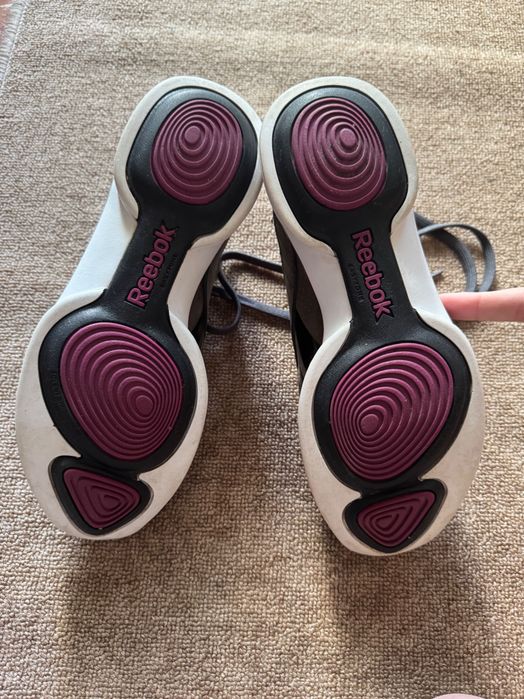 Дамски маратонки Reebok EasyTone